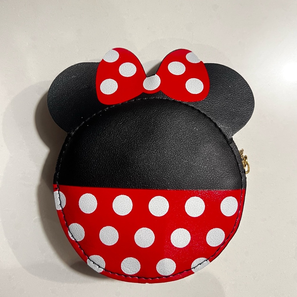 Disney Minnie Mouse Polka Dot Coin Purse